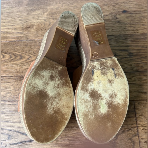 ⭐️ SALE $25 ⭐️ Le Chateau Genuine Leather Platform Wedge Espadrilles Mules Shoe - Picture 4 of 11